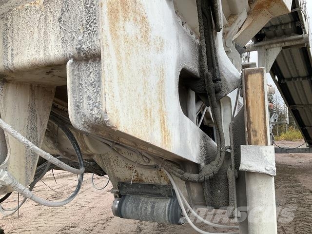 Metso LT300HP Pulverisierer