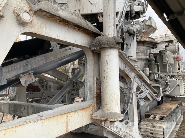 Metso LT300HP Pulverisierer