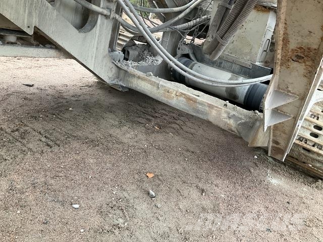 Metso LT300HP Pulverisierer