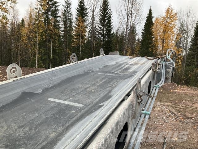 Metso LT300HP Pulverisierer