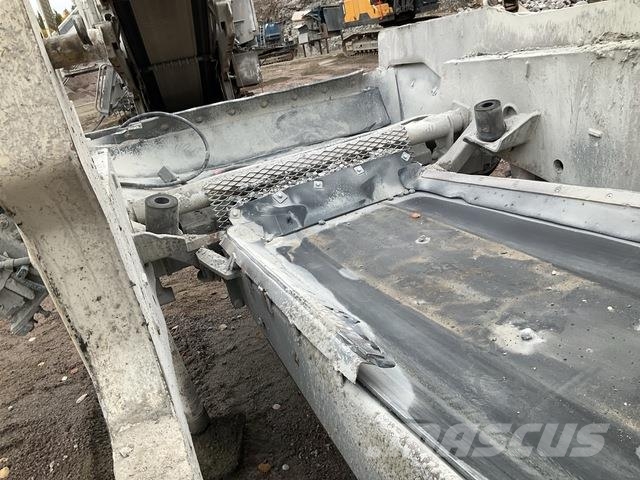 Metso LT300HP Pulverisierer