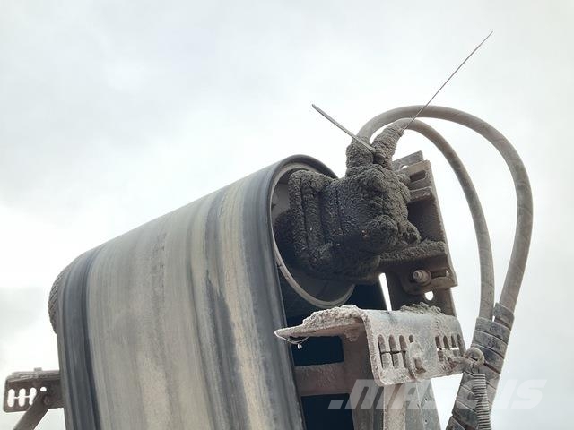 Metso LT300HP Pulverisierer