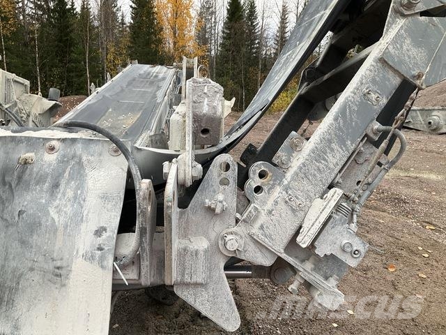 Metso LT300HP Pulverisierer
