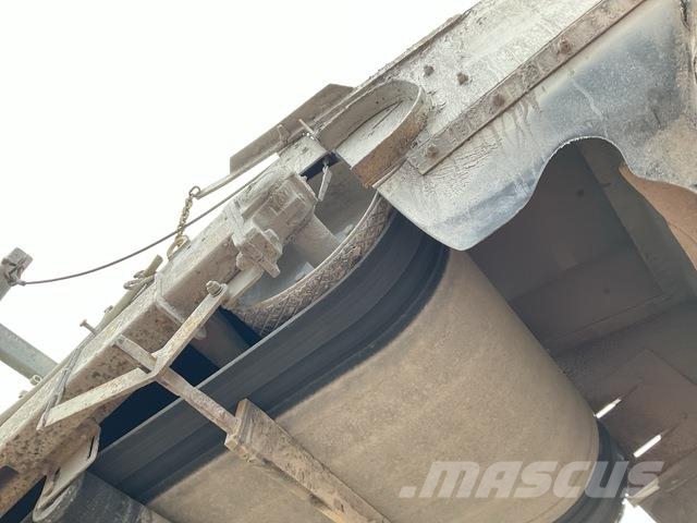 Metso LT300HP Pulverisierer