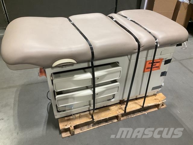 Midmark 204-001 Medical Examination Table Sonstige Baumaschinen