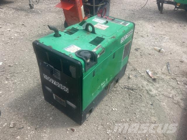 Miller Bobcat 250 NT Zváracie stroje