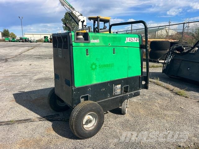 Miller Bobcat 250 NT Aparati za zavarivanje