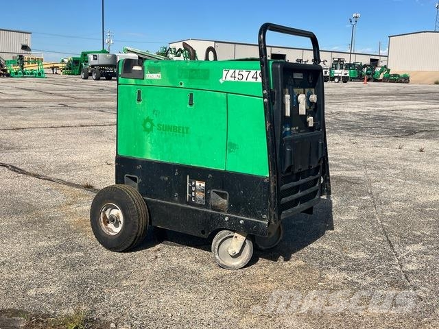 Miller Bobcat 250 NT Aparati za zavarivanje