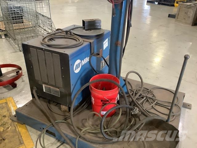 Miller Deltaweld 452 Soldadoras