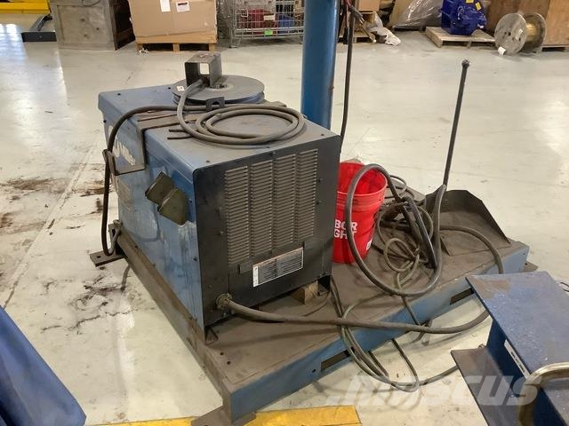 Miller Deltaweld 452 Soldadoras