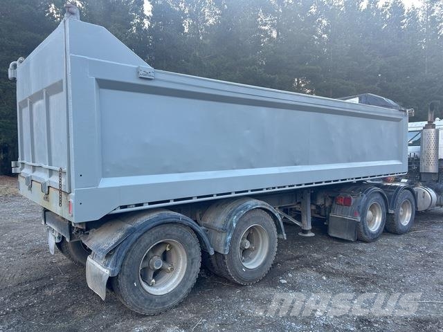 Mills Tui Trailers Vyklápacie prívesy