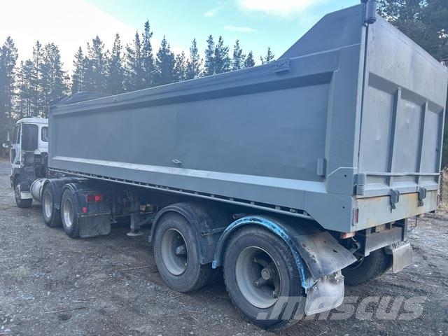 Mills Tui Trailers Vyklápacie prívesy