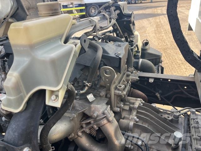 Mitsubishi Canter Other