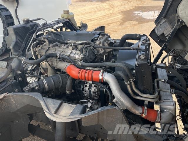 Mitsubishi Canter Other