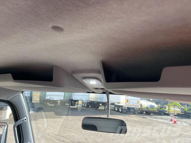 Mitsubishi Canter Other