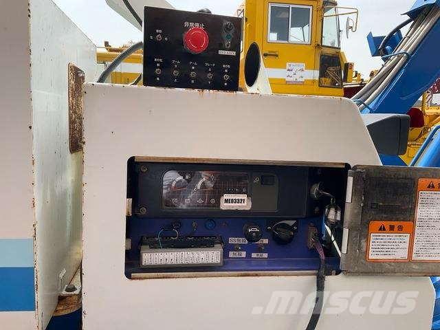 Mitsubishi/Cat RA30 Mini excavadoras < 7t