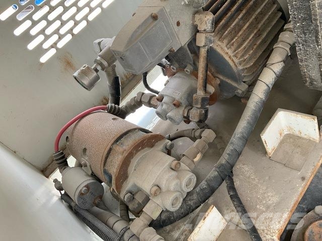 Mitsubishi/Cat RA30 Mini excavadoras < 7t
