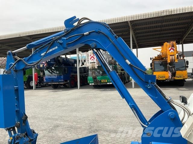 Mitsubishi/Cat RA30 Mini excavadoras < 7t