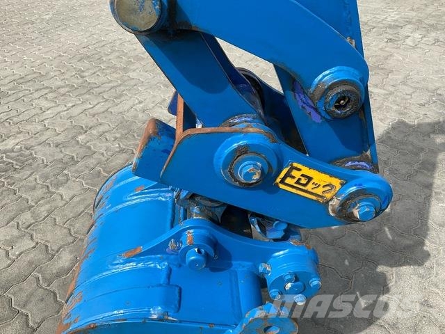Mitsubishi/Cat RA30 Mini excavadoras < 7t