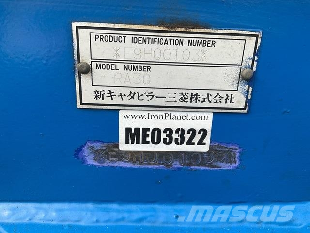 Mitsubishi/Cat RA30 Mini excavadoras < 7t
