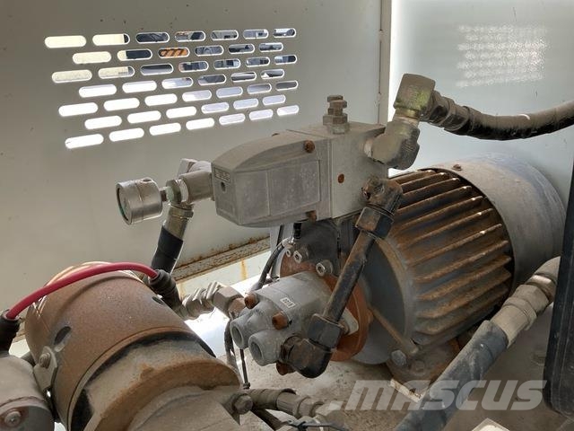 Mitsubishi/Cat RA30 Mini excavadoras < 7t