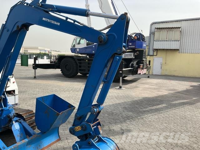 Mitsubishi/Cat RA30 Mini excavadoras < 7t