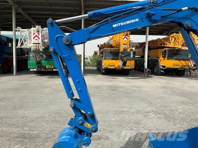 Mitsubishi/Cat RA30 Mini excavadoras < 7t