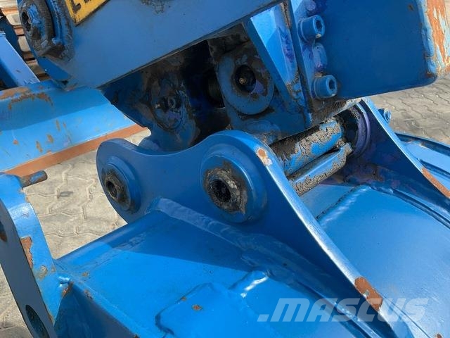 Mitsubishi/Cat RA30 Mini excavadoras < 7t