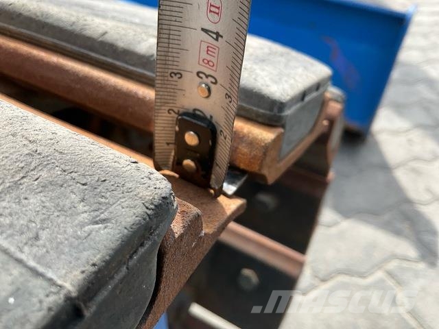 Mitsubishi/Cat RA30 Mini excavadoras < 7t