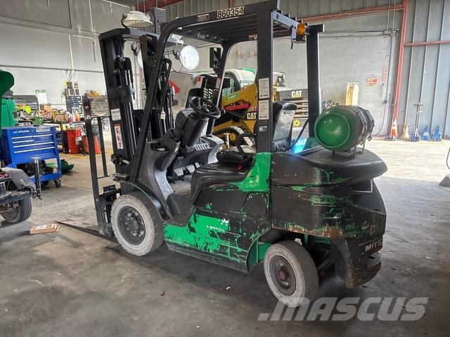 Mitsubishi FG25N Gaffeltrucks - andre