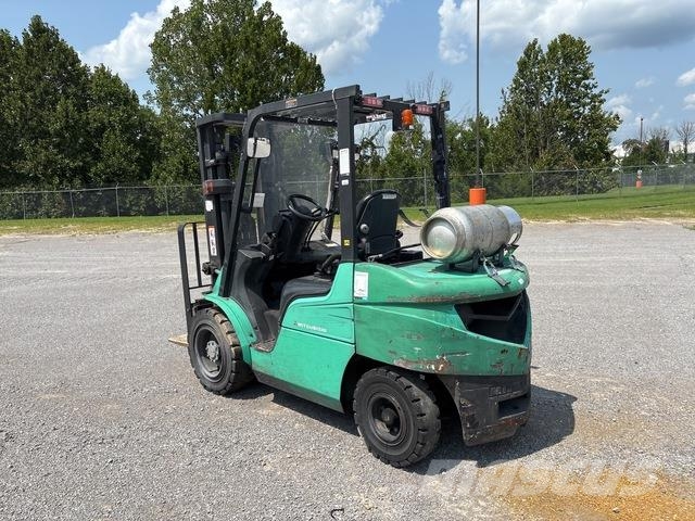 Mitsubishi FG30N Další