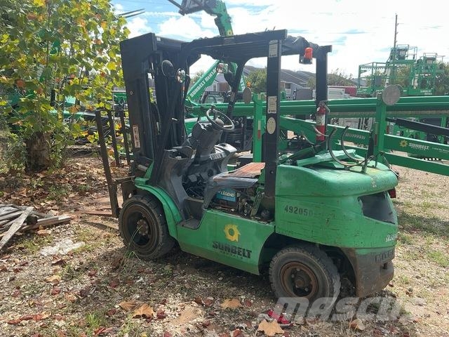 Mitsubishi FG30N شاحنات ذات رافعات شوكية - أخرى