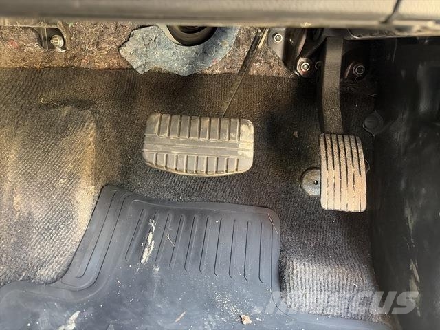 Mitsubishi Pajero Sport Personbilar