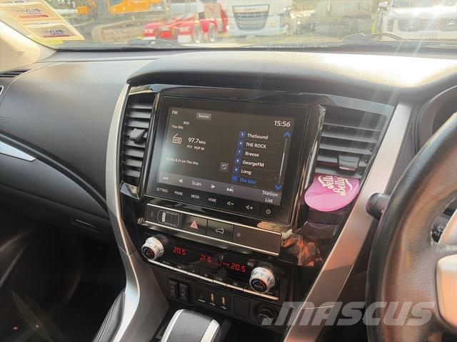 Mitsubishi Pajero Sport Personbilar