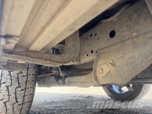 Mitsubishi Pajero Sport Personbilar