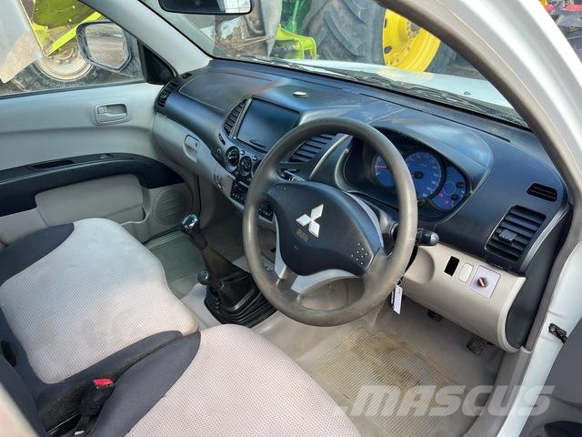 Mitsubishi Triton Autre fourgon / utilitaire