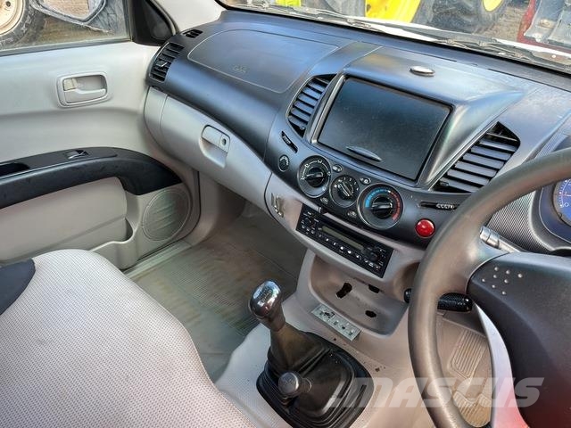 Mitsubishi Triton Autre fourgon / utilitaire