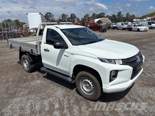 Mitsubishi Triton Ldv/dropside