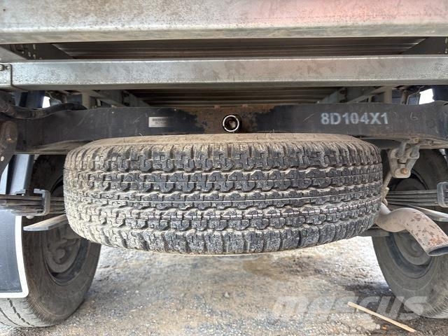 Mitsubishi Triton Ldv/dropside
