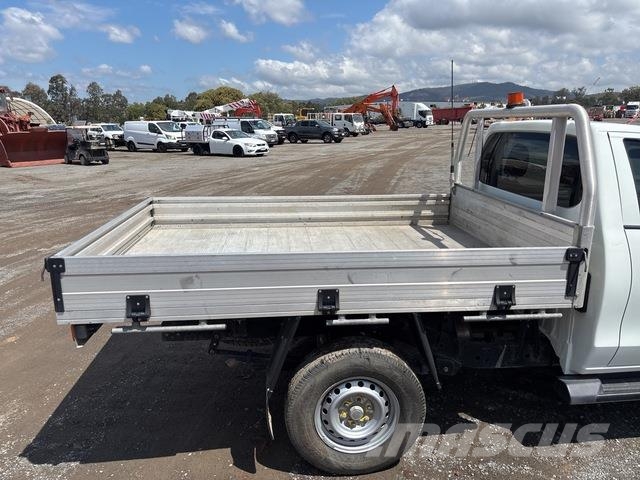 Mitsubishi Triton Ldv/dropside