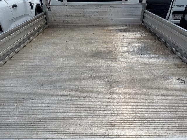 Mitsubishi Triton Ldv/dropside