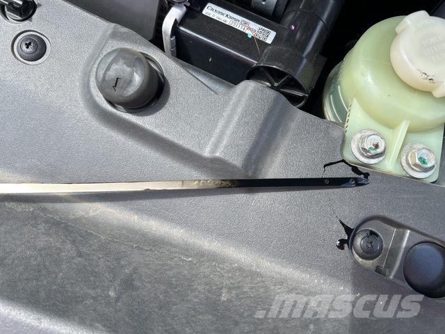 Mitsubishi Triton Bestelwagens met open laadbak