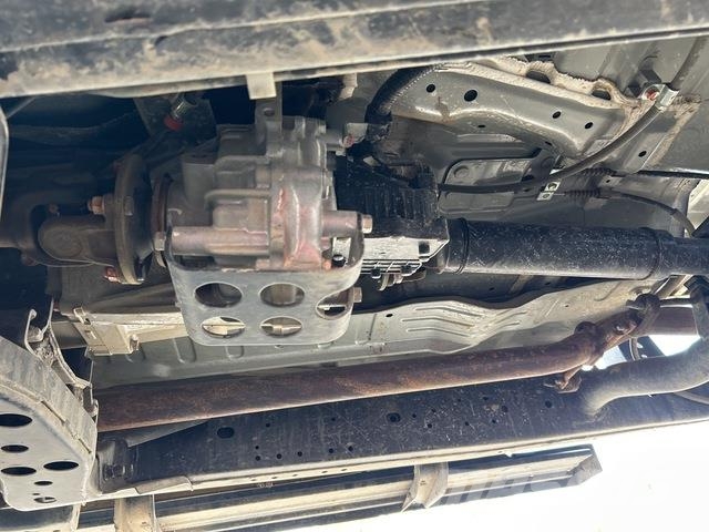 Mitsubishi Triton Bestelwagens met open laadbak