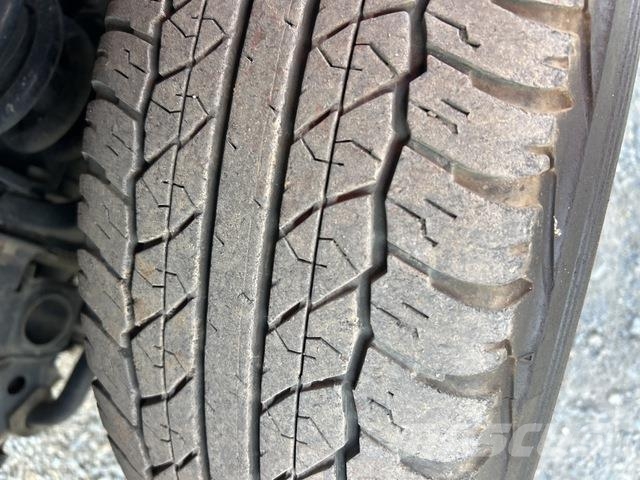 Mitsubishi Triton Bestelwagens met open laadbak