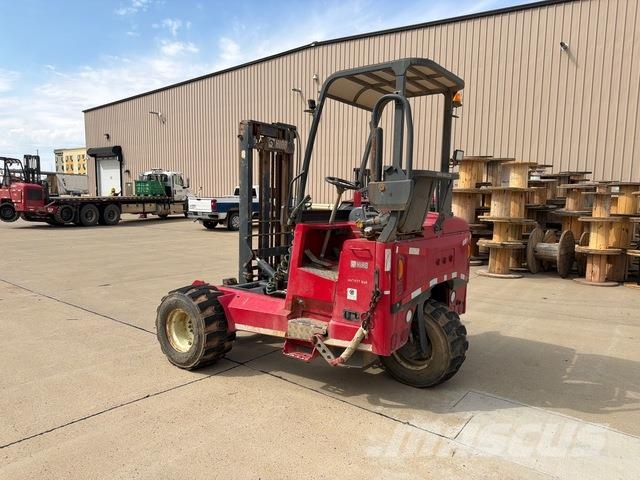 Moffett M80BC Medbringertruck