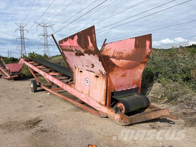 Morbark 4036 Conveyors