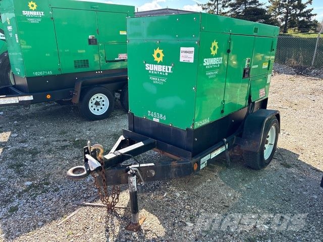 MultiQuip DCA-25SSIU4F Naftové generátory