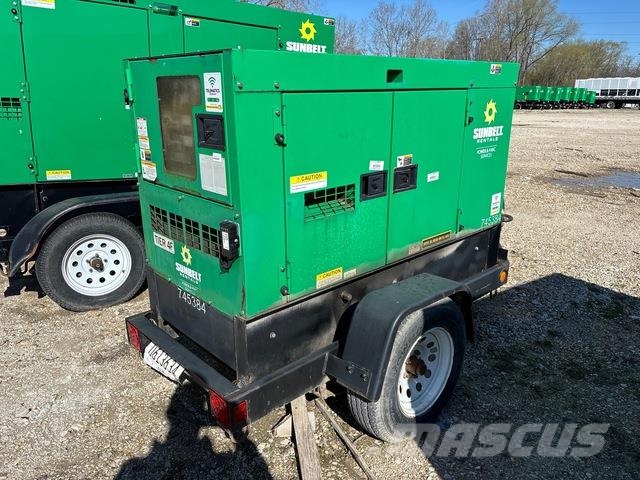 MultiQuip DCA-25SSIU4F 柴油發電機