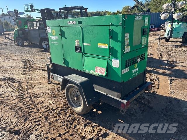 MultiQuip DCA-25SSIU4F Dizelski agregati