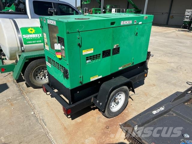 MultiQuip DCA-25SSIU4F Дизелови генератори